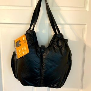 NWT Champion Featherweight Yoga Gym Dance Diaper Bag in Black